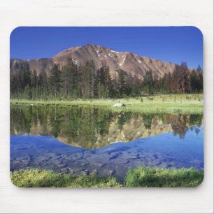 Sawzahngebirge im Amerikanische Unabhängigkeitsta Mousepad