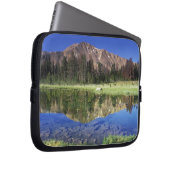 Sawzahngebirge im Amerikanische Unabhängigkeitstag Laptopschutzhülle (Vorne Rechts)