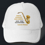 Saxophon High School Band Gold Personalisiert Truckerkappe<br><div class="desc">Dieser moderne,  maßgeschneiderte High School Marching Band Abschluss,  der den Student- und Bandnamen unter dem Saxophoninstrument darstellt. Individuell für Symphonic-,  Windensemble- oder Konzertkapelle-Mitglieder oder deren Regisseur für ein großartiges Abschluss-Sake-Geschenk.</div>