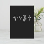 Saxophone Heartbeat Klassische sächsische Giftidee Einladung (Stehend Vorderseite)