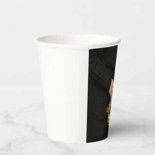 Saxophone Player gibt sächsischen Jazzspieler aus  Pappbecher (Rechts)