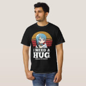 Sayaka Miki braucht Umarmung T-Shirt (Vorne ganz)