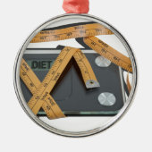 ScaleMeasuringTape021613.png Silbernes Ornament (Vorne)