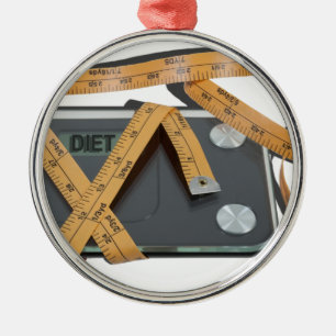 ScaleMeasuringTape021613.png Silbernes Ornament