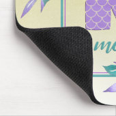 Scales Watercolor Lila Ombre Mermaid Monogram Mousepad (Ecke)