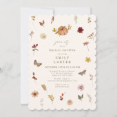 Scalloped Rustic Pumpkin Floral Bridal Einladung (Vorderseite)