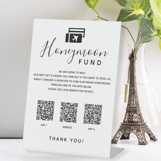 Scan QR Code App Digital Honeymoon Fund Hochzeit Sockelschild