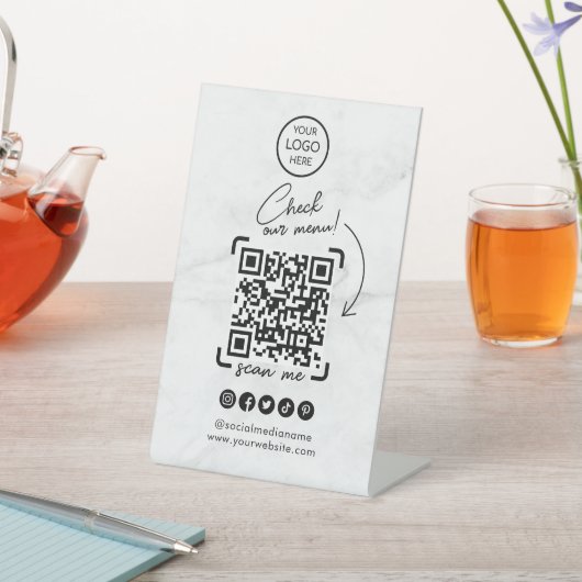 Scan zum Anzeigen des QR-Codes im Menü marbieren | Sockelschild (In SItu)