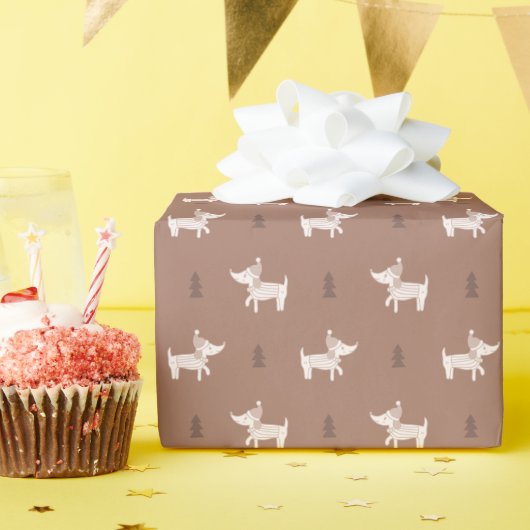Scandi Dog & Christmas Trees Wrapping Paper Roll Geschenkpapier (Geburtstagsparty)
