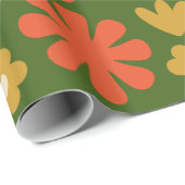 Scandi Retro Floral Folk Art Muster Green Orange Geschenkpapier (Rolleneckpunkt)