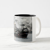 Scandies Rose, Krabben-Boot im niederländischen Zweifarbige Tasse (VorderseiteRechts)