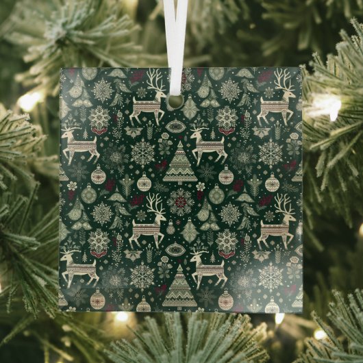 Scandinavian Christmas Time Ornament Aus Glas (Insitu)