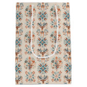 Scandinavian Deer Holiday Mittlere Geschenktüte (Rückseite)