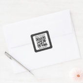Scannbare QR-Code-Vorlage mit editierbarem Text Quadratischer Aufkleber (Umschlag)