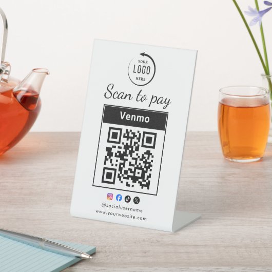 Scannen Sie den QR-Code des Geschäftslogos, um zu Sockelschild (In SItu)