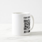 Scannen Sie den QR-Code für einen Motivierend Boos Kaffeetasse (VorderseiteRechts)