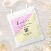 Scannen Sie den QR-Code, um uns zu folgen, vielen  Geschenktütchen (Ausgeschnitten)