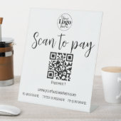 Scannen Sie nach modernen QR-Codes für kleine Unte Sockelschild (In Situ)