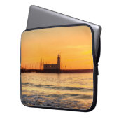 Scarborough Lighthouse Laptopschutzhülle (Vorderseite Links)