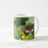 Scarlet Frack Butterfly Tasse (VorderseiteRechts)