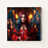 Scarlet Mystic Hexe 8.5" x 8.5" SpiralNotebook Notizblock (Rückseite)