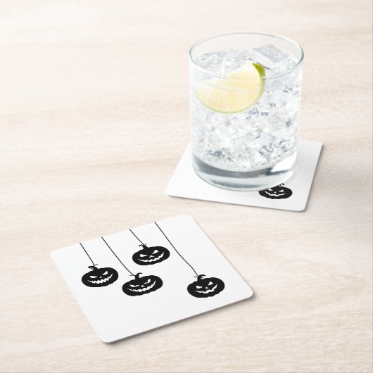 Scary Pumpkin hanging Rechteckiger Pappuntersetzer (Vor Ort)