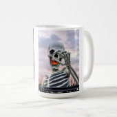 Scary Scare Crow In Corn Field Kaffeetasse (VorderseiteRechts)