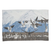 Scattering Geese Kissenbezug (Vorderseite-Rechts)