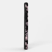 Scatterings von rosa und weißen Perlen auf schwarz Case-Mate iPhone Hülle (Hinten/Rechts)