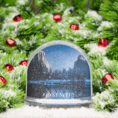 Scenic Yosemite in Winter Schneekugeln (Weihnachten)