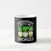 Schabernack mit meinen Gnomies St. Patrick's Day G Kaffeetasse (Mittel)