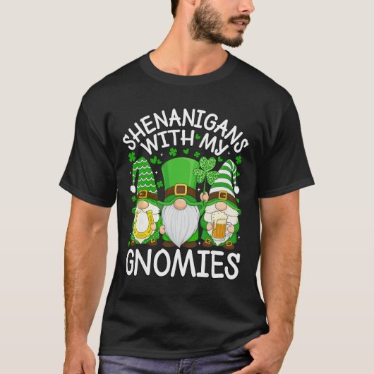 Schabernack mit meinen Gnomies St. Patrick's Day G T-Shirt (Vorderseite)
