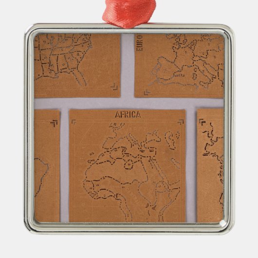 Schablonen der Welt Silbernes Ornament (Vorne)