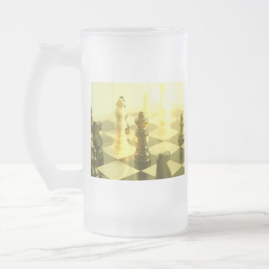 Schach-Brett-mattierte Glasbier-Tasse Mattglas Bierglas (Links)