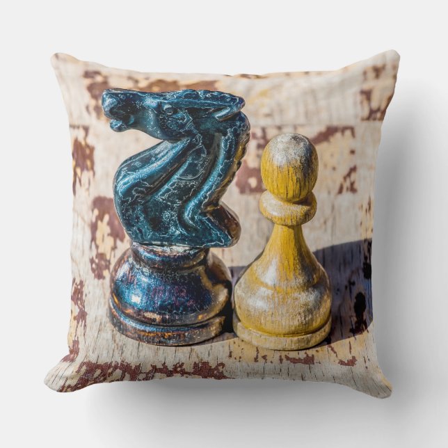 Schach Pawn and Knight - Veteranen Kissen (Vorderseite)