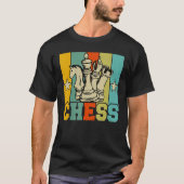 Schach Retro Graphic Chess Player Checkmate Board  T-Shirt (Vorderseite)