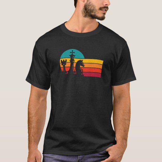Schach Retro Graphic Chess Player Checkmate Board T-Shirt (Vorderseite)