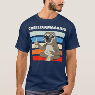 Schach Sloth langsamer Keckmatt in einem sonnigen T-Shirt