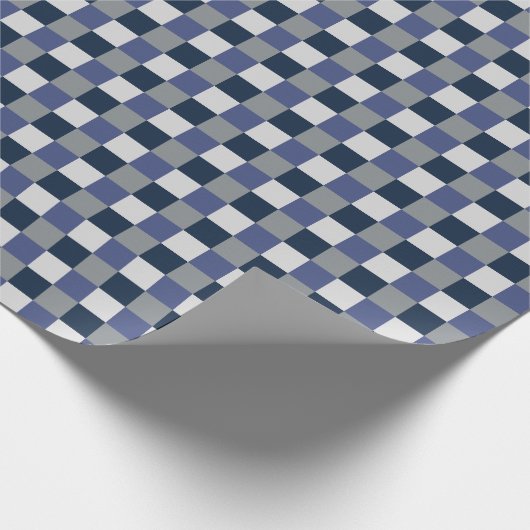 Schachbrett mit dunkelblauem grauem weißem Karton Geschenkpapier (Ecke)