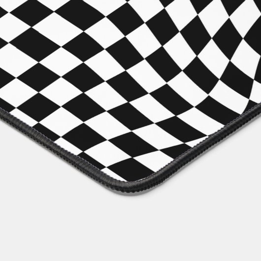 Schachbrett mit schwarzem und weißem Karton Schreibtischunterlage (Ecke)