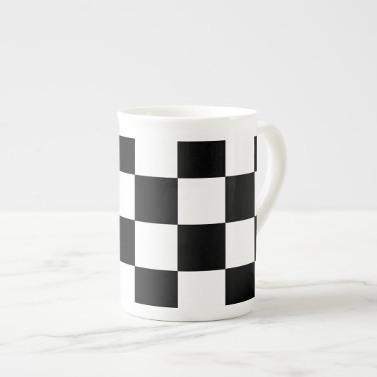 Schachbrett Porzellantasse (Vorderseite Rechts)