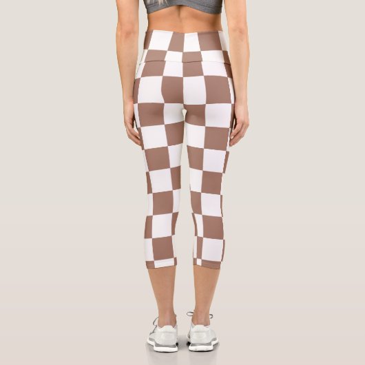 Schachbrett Quadrate mocha braunes, weißes geometr Capri Leggings (Rückseite)