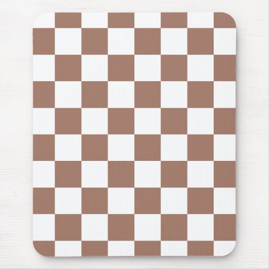 Schachbrett Quadrate mocha braunes, weißes geometr Mousepad (Vorne)