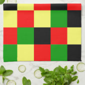 Schachbrett rot, gelb, schwarz und grün geschirrtuch (Gefaltet)