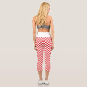 Schachbrett Rot Weiß Capri Leggings (Rückseite)