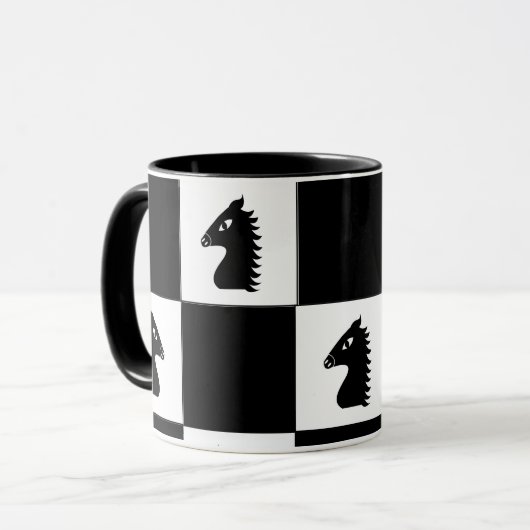 Schachbrett Tasse (Vorderseite Links)