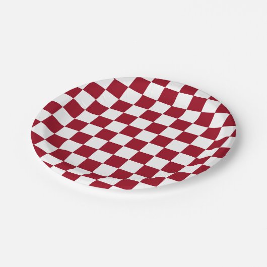 Schachbrett und Weiß Pappteller (Schrägansicht)