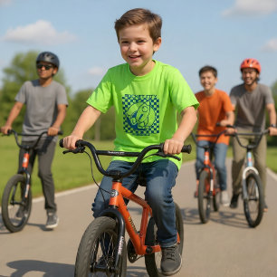 Schachbretter in der Raketenstadt T-Shirt