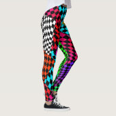 Schachbretter in extremen Leggings (Rechts)