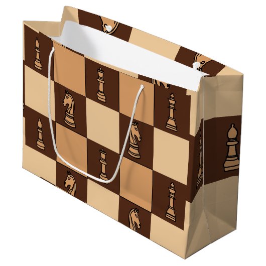 Schachbrettfiguren Große Geschenktüte (Vorderseite Schrägansicht)